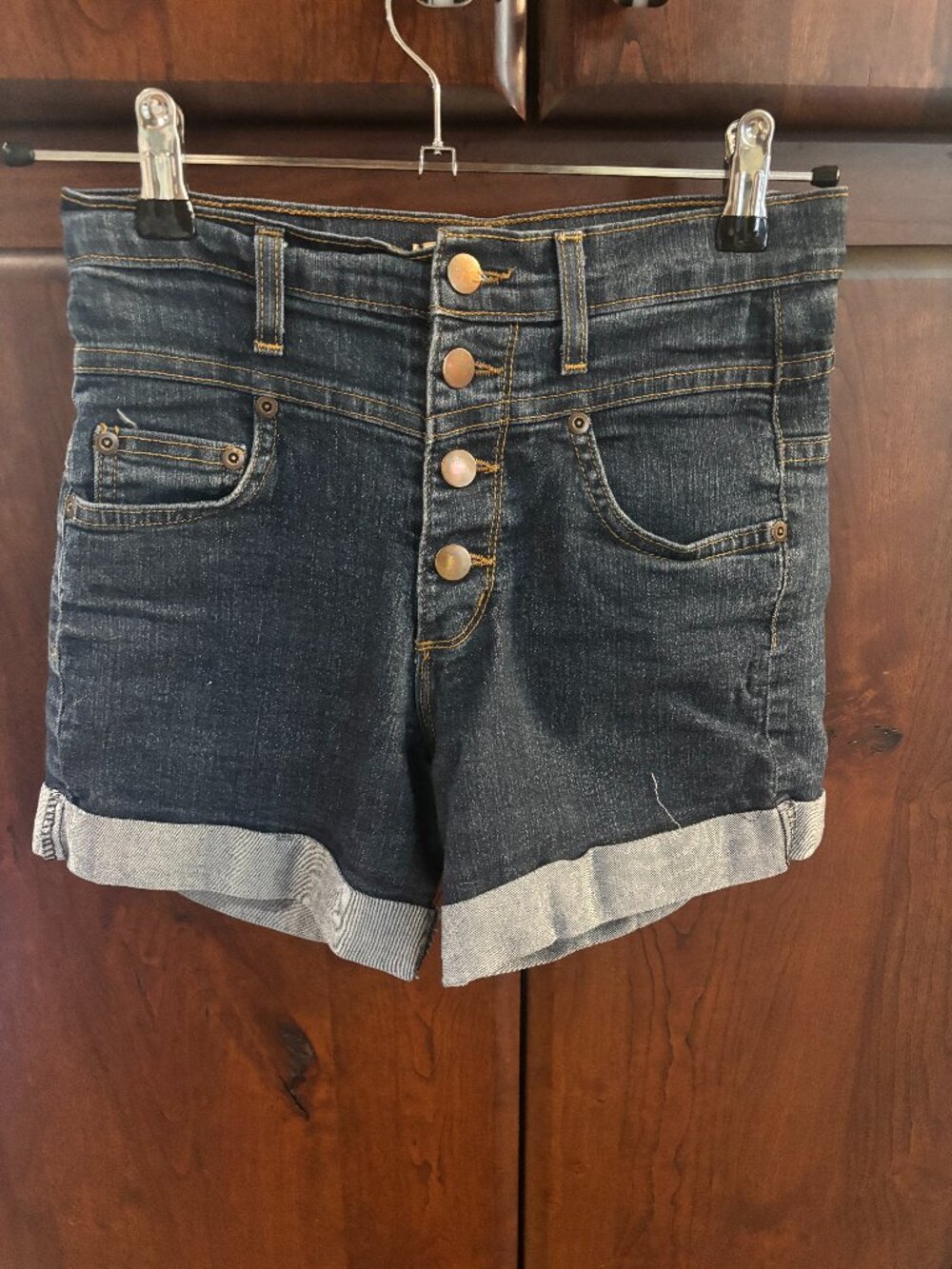 Judy Blue Dark Wash Button Fly Cuffed Denim Shorts Size S
